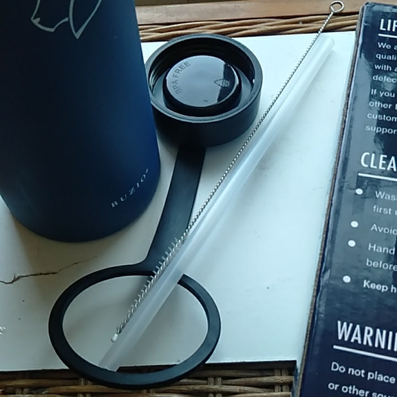 Stainless steel water bottle cold for 48 hours or hot for 24 hours 40 oz - Picture 10 of 13